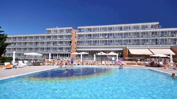 All Inclusive Hotel HOLIDAY